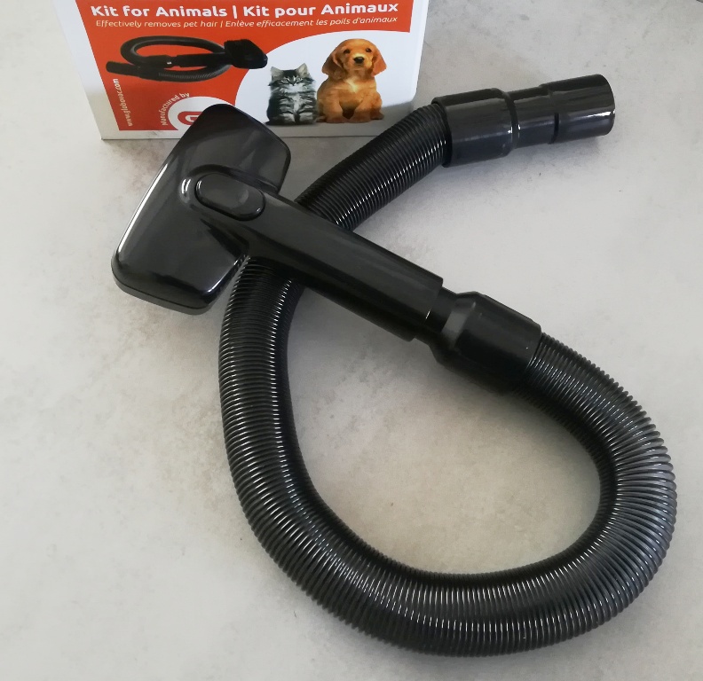 Tierbürste mit PVC-Kamm u. Schlauch